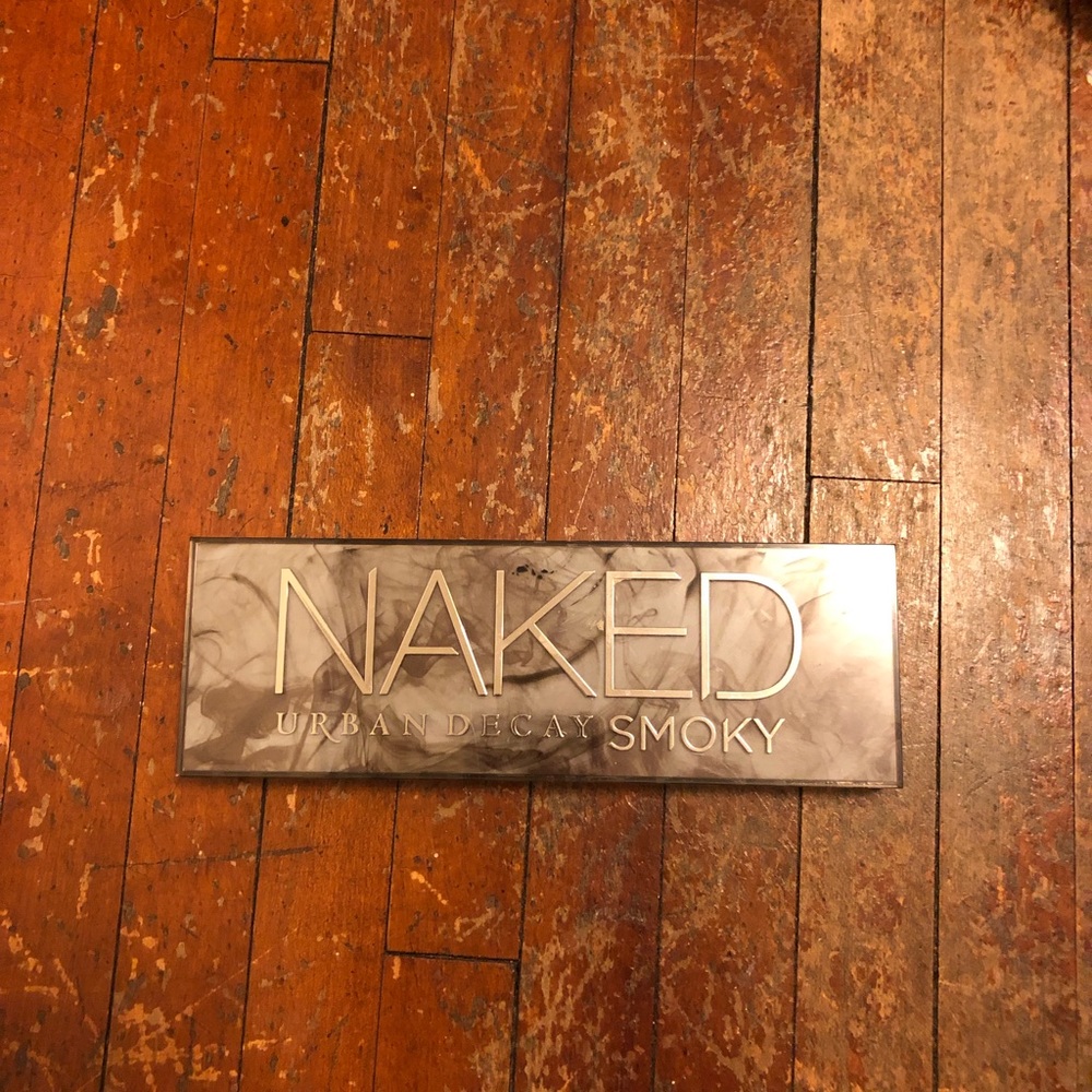 Naked Urban Decay Smoky palette
